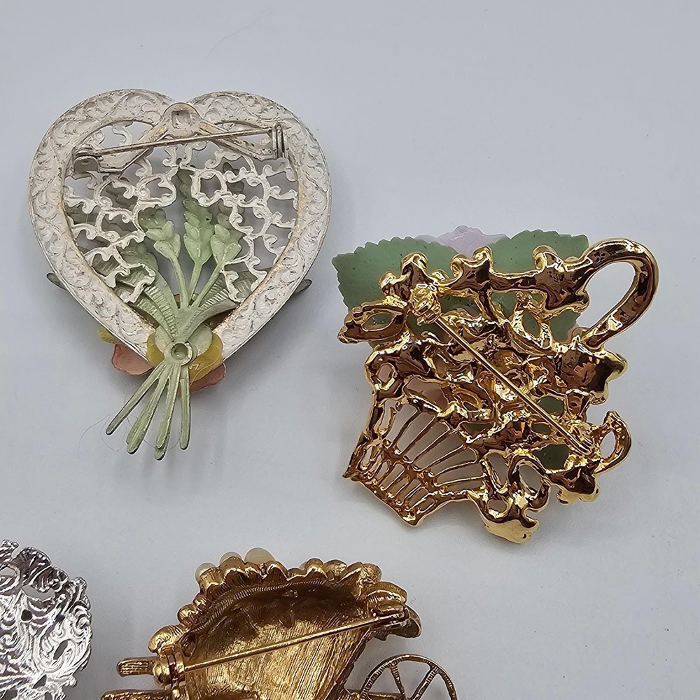 Vtg Porcelain Resin Rose Brooch Lot Victorian Revival Garden Spring Cottagecore - Picture 12 of 14